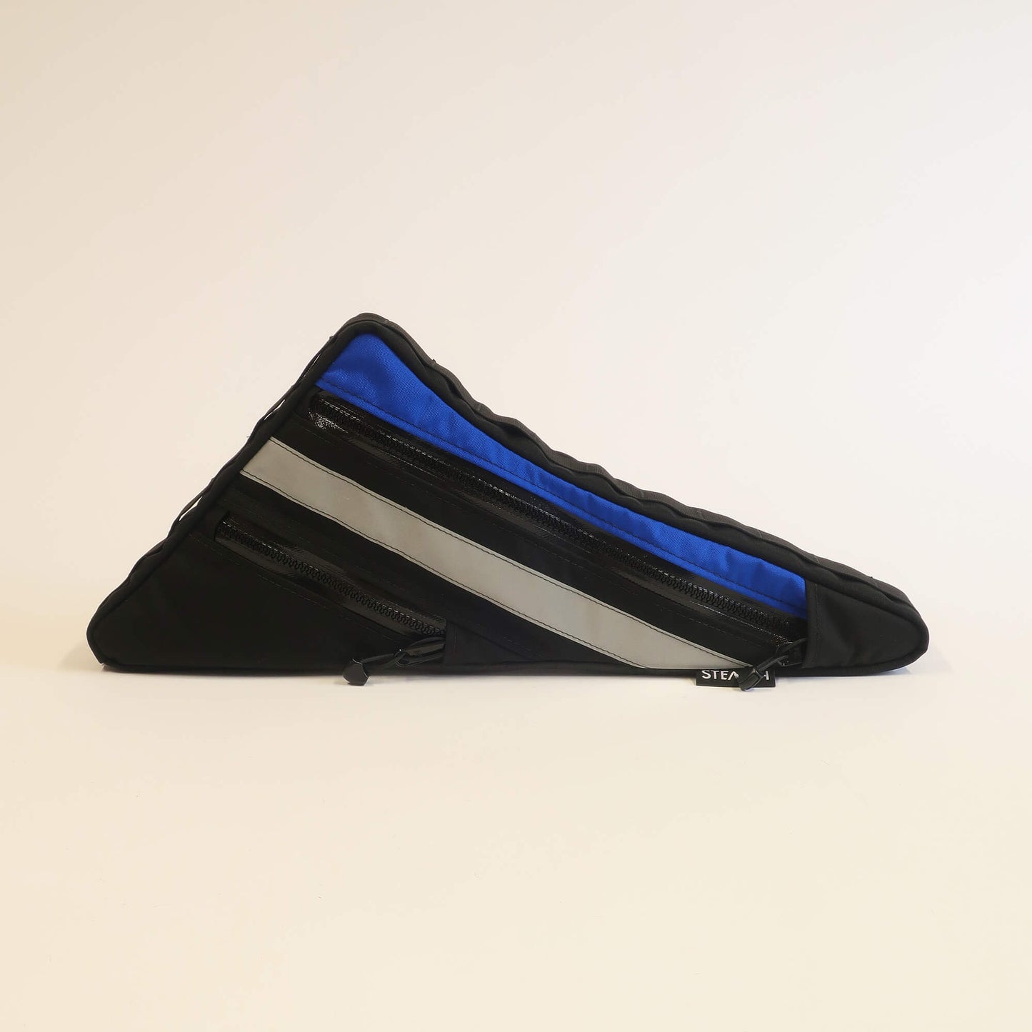Double zip frame bag with reflective
