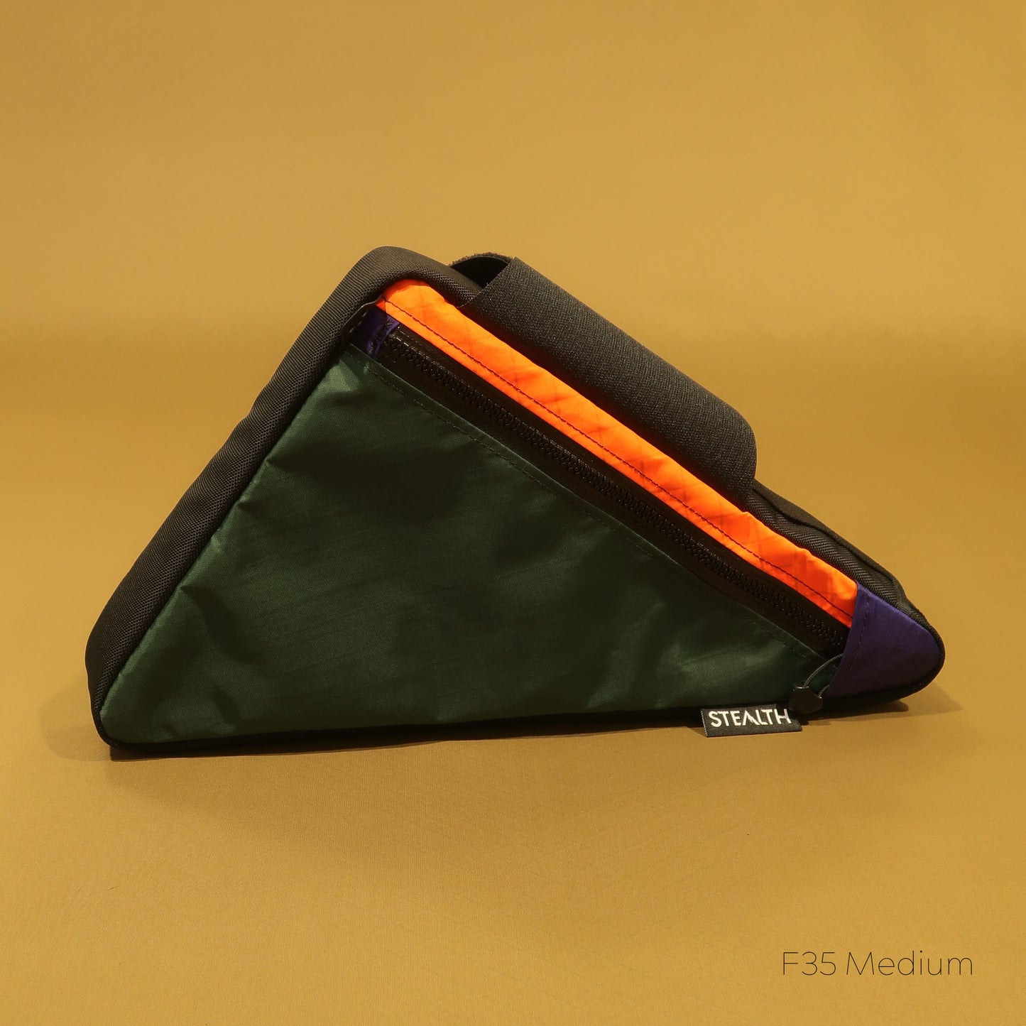 F35 Wedge Frame Bag