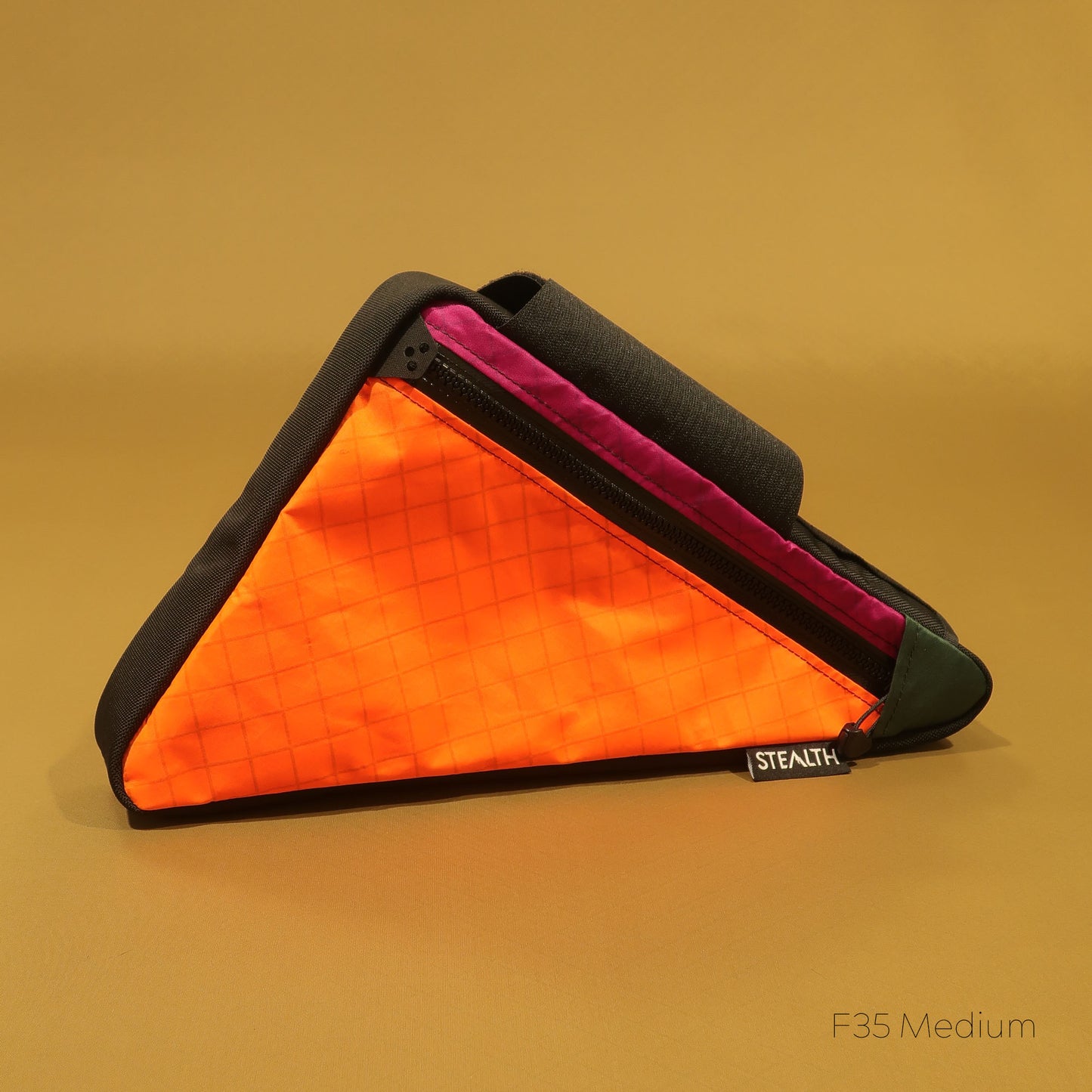 F35 Wedge Frame Bag