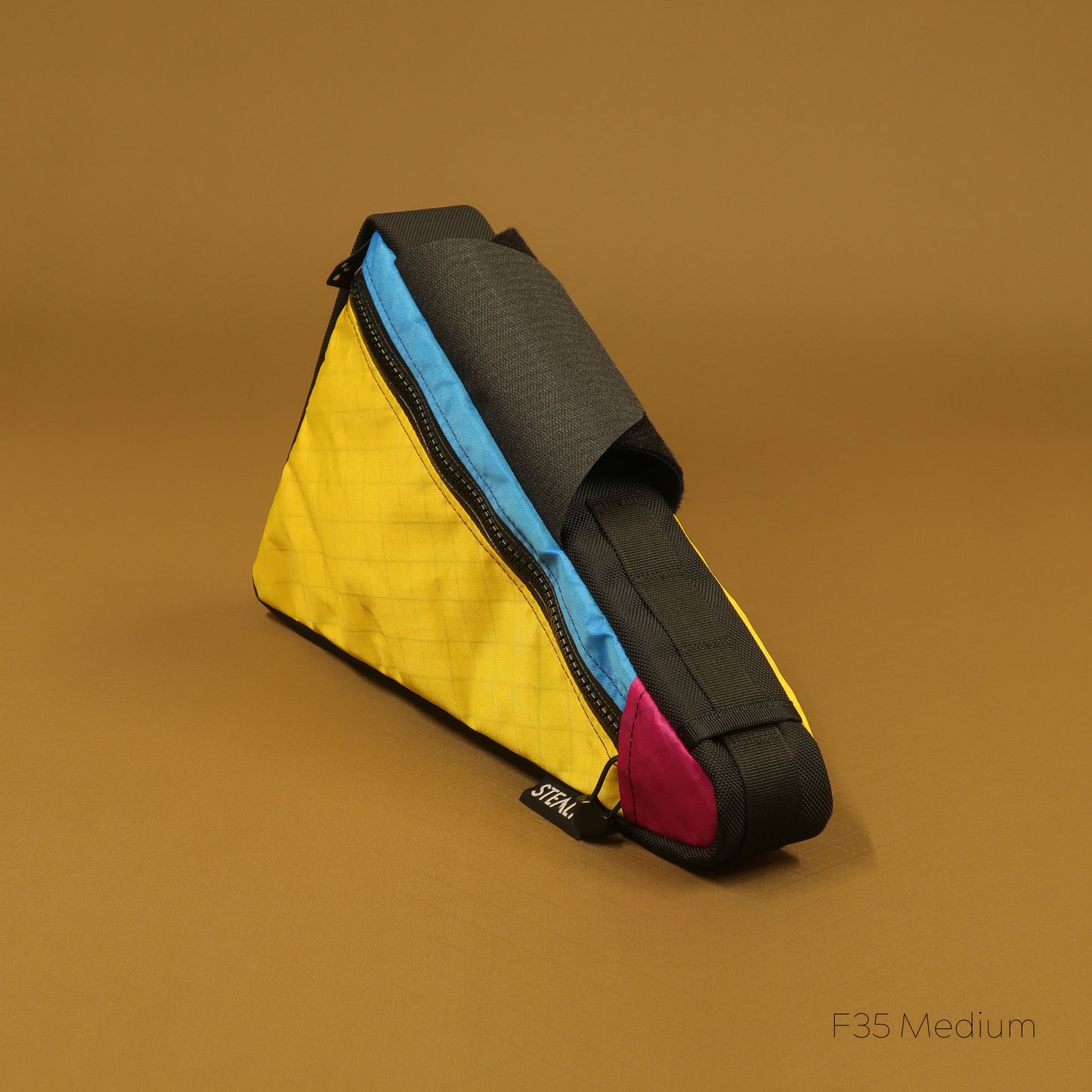 F35 Wedge Frame Bag