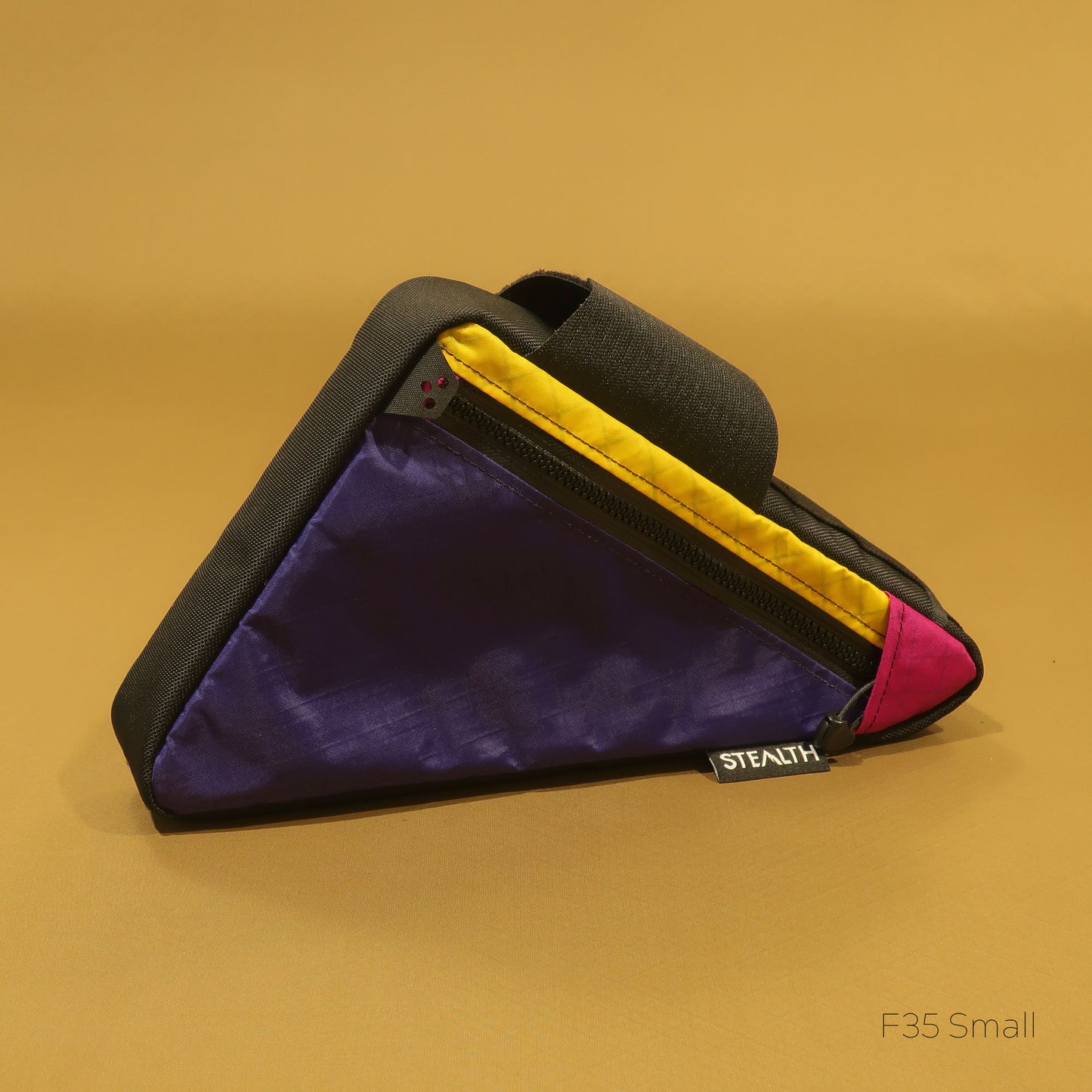 F35 Wedge Frame Bag