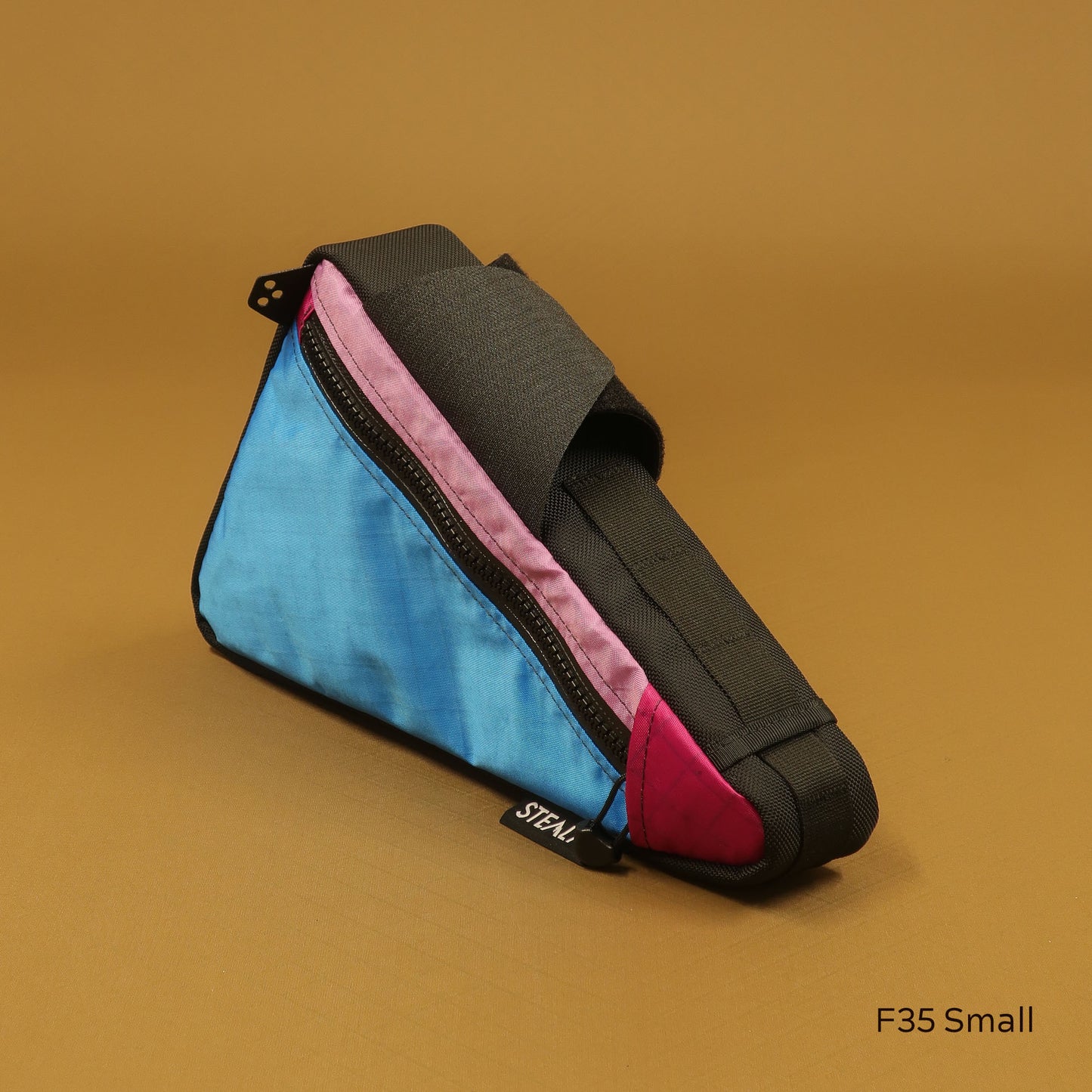 F35 Wedge Frame Bag