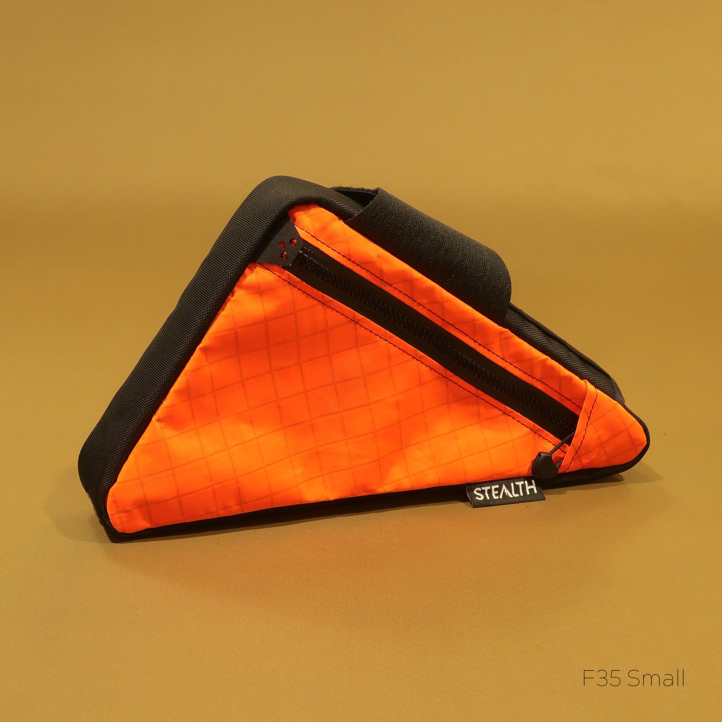 F35 Wedge Frame Bag