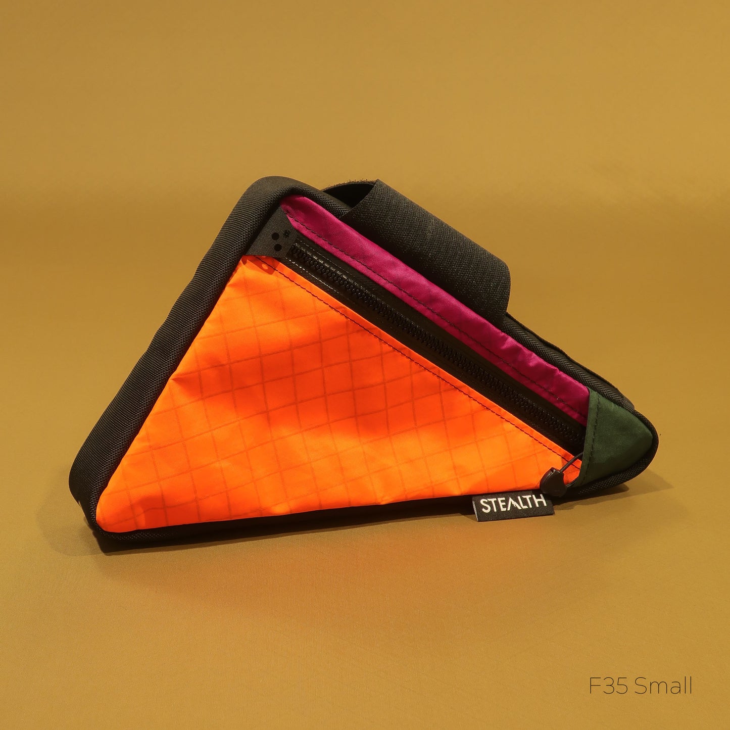 F35 Wedge Frame Bag