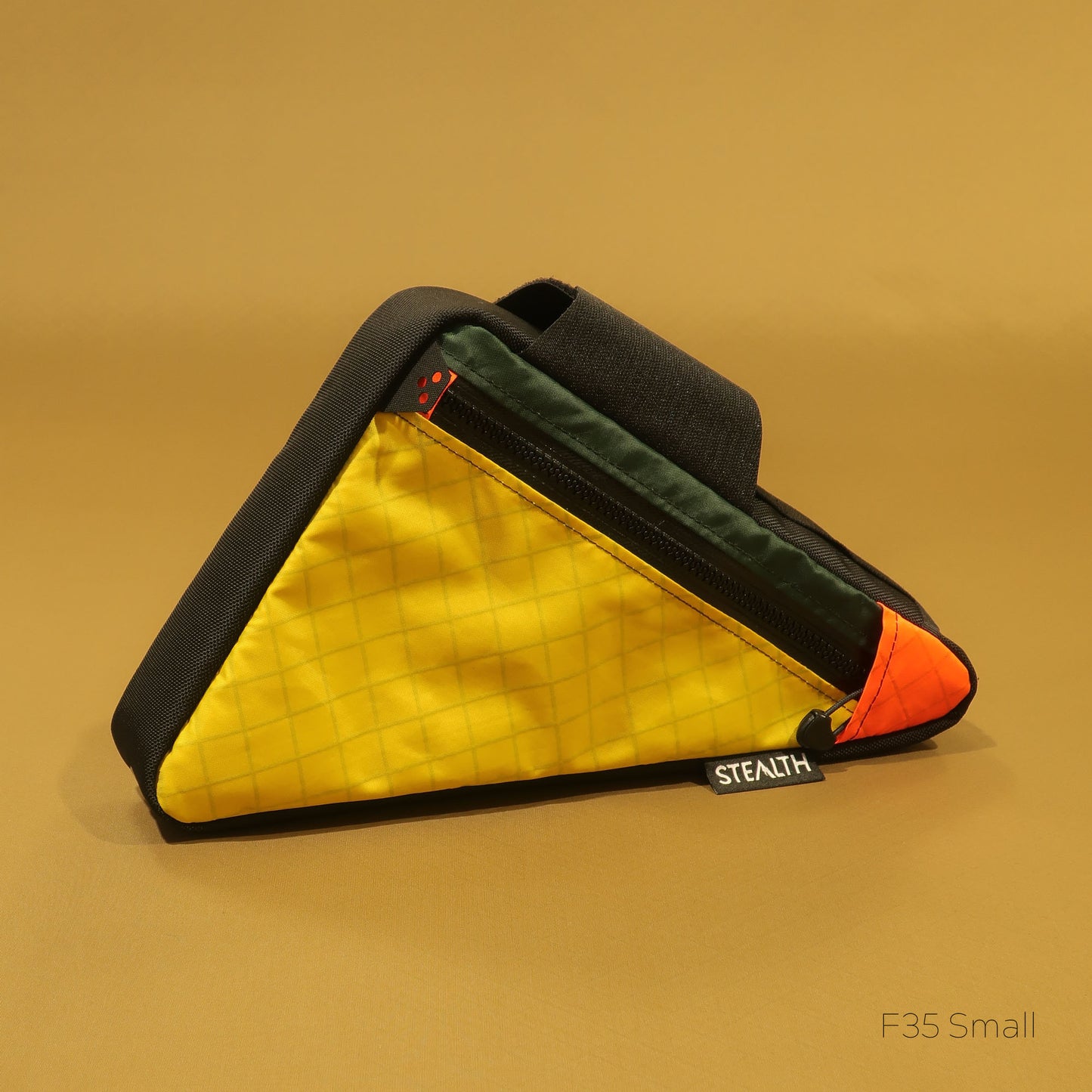 F35 Wedge Frame Bag
