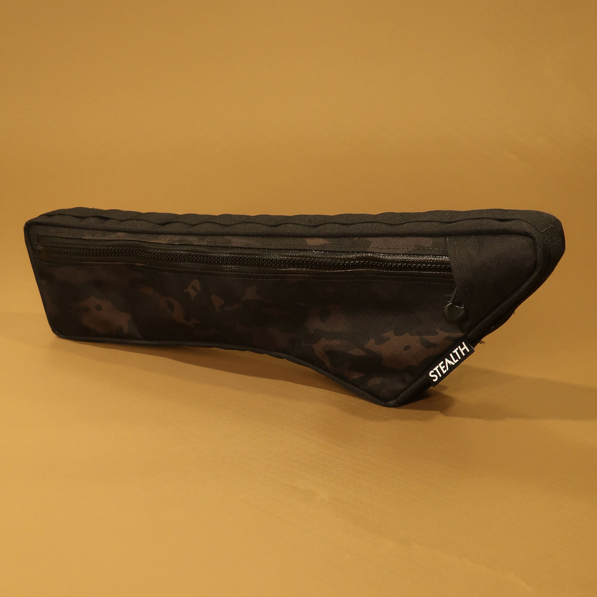 Custom multicam black half frame bag with a water resistant zip for a Cannondale Topstone gravel bike