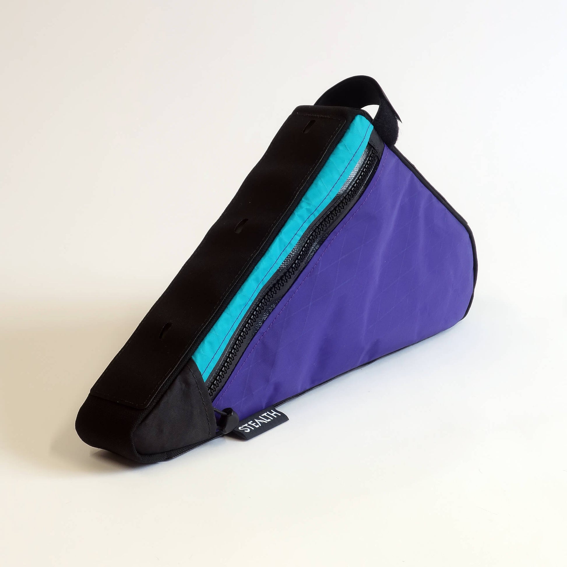 Custom bolt in frame bag for salsa cutthroat