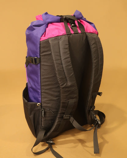 Rata 25 backpack back panel in white purple and fuchsia showing padded shoulder straps made by Stealth Wellington NZ