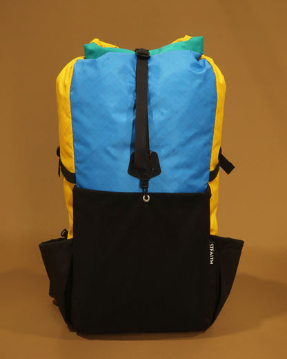 EPX200 Ecopak lightweight tramping pack showing ultra-stretch pocket and compression strap, made by Stealth Wellington NZ