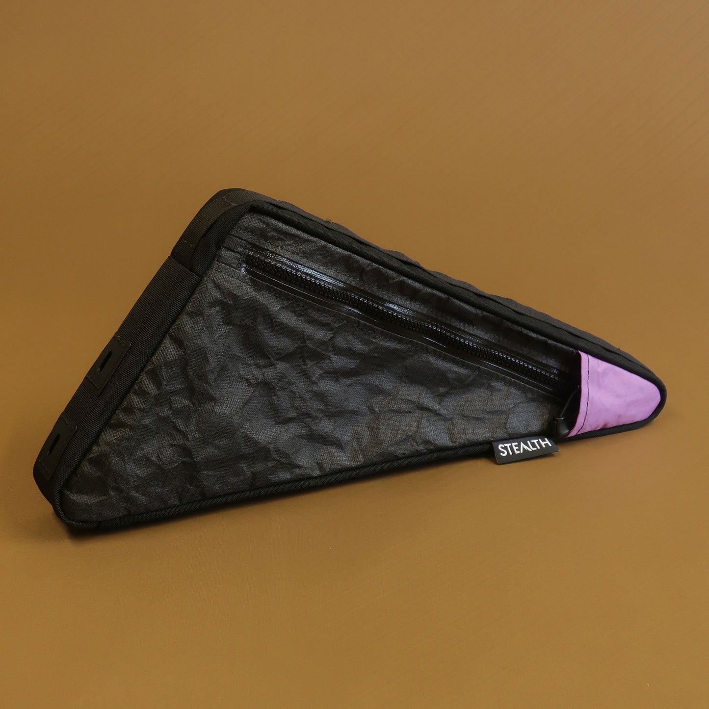Full Frame Bag - Single Zip