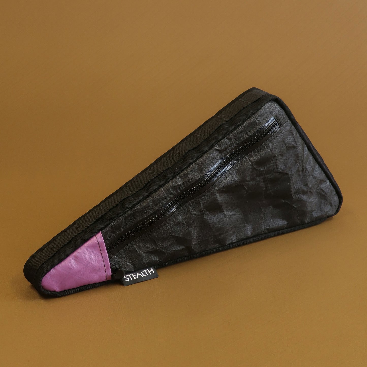 Full Frame Bag - Single Zip