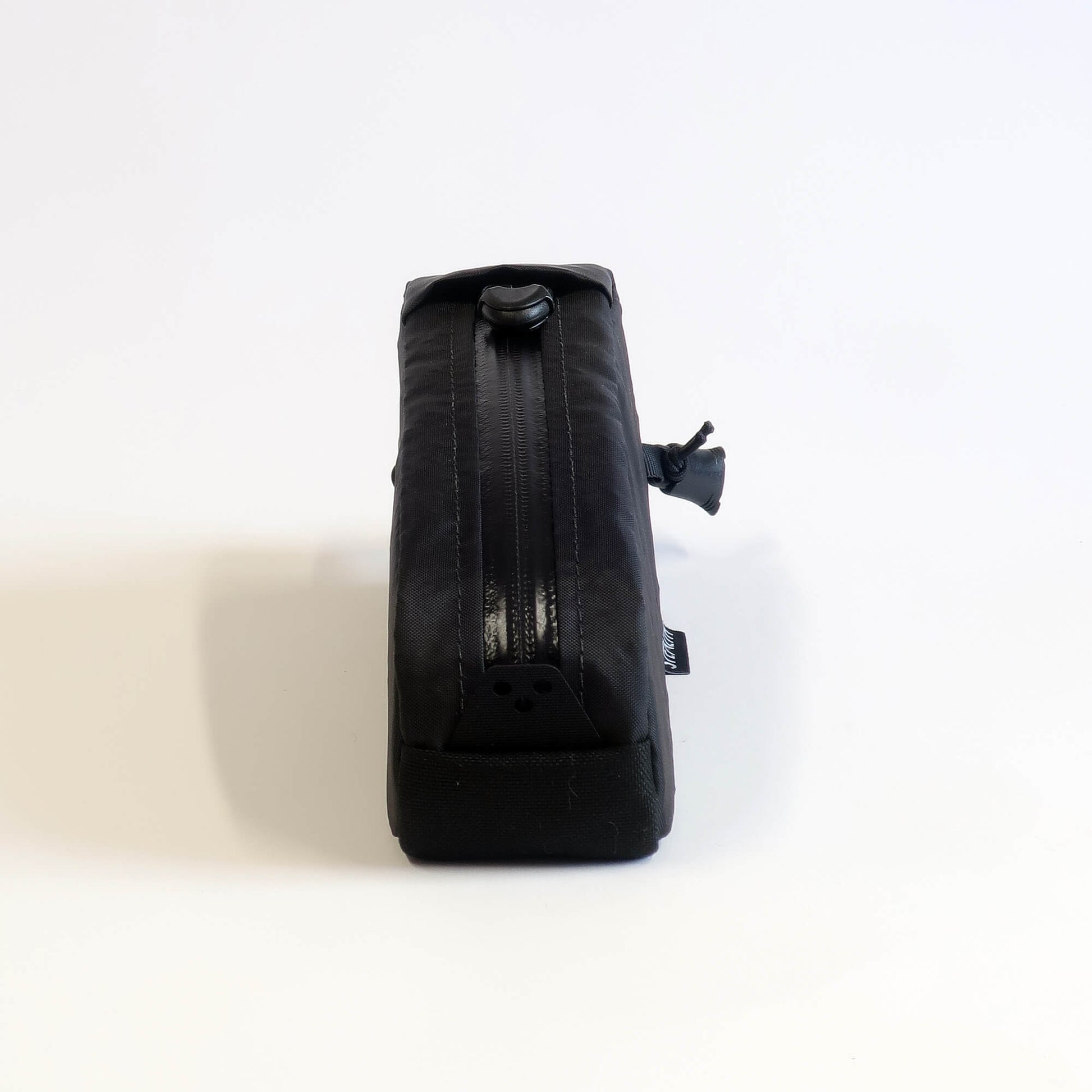 Top loader top tube bag zip