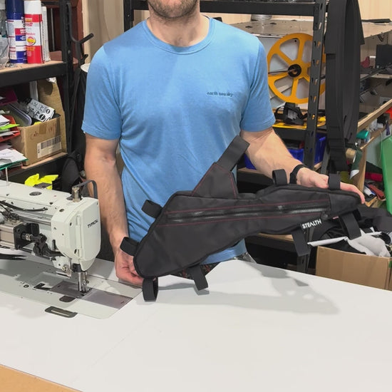 Overview of a custom full frame bag for a Specializeed epic mtb