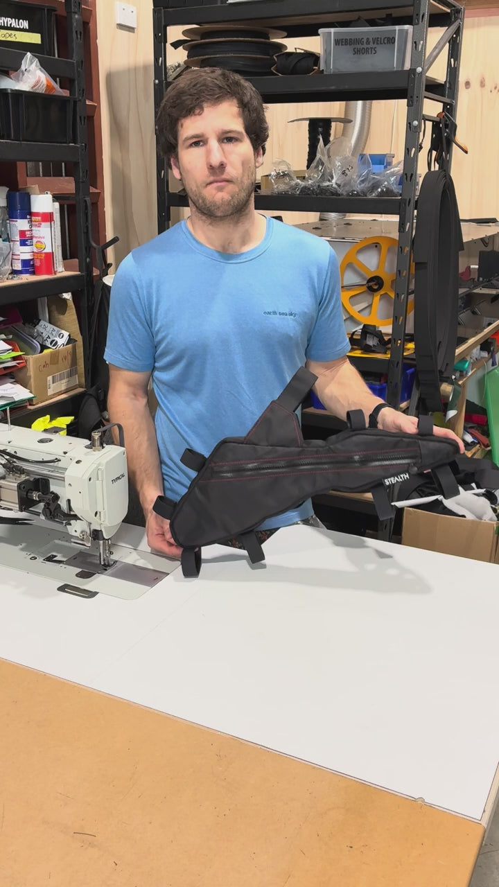 Overview of a custom full frame bag for a Specializeed epic mtb