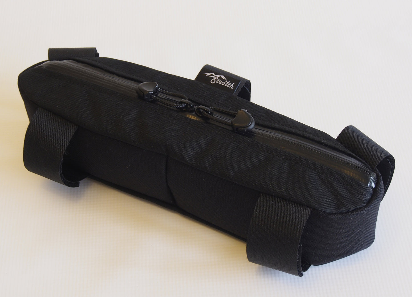 Jones Bar Bag black